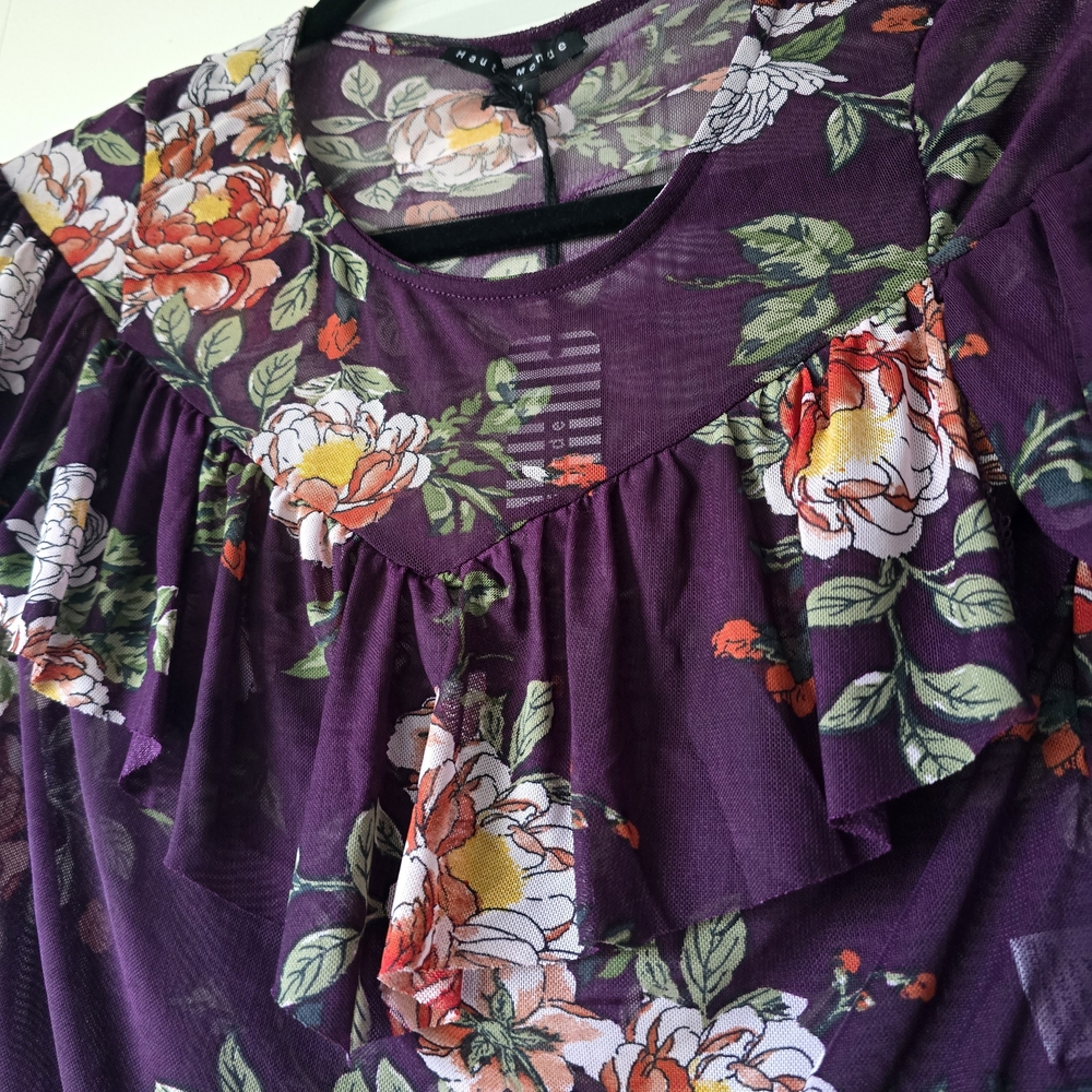 NWT Haute Monde Sheer Floral Blouse Top M Purple Romantic Ruffle Lightweight - Picture 4 of 10